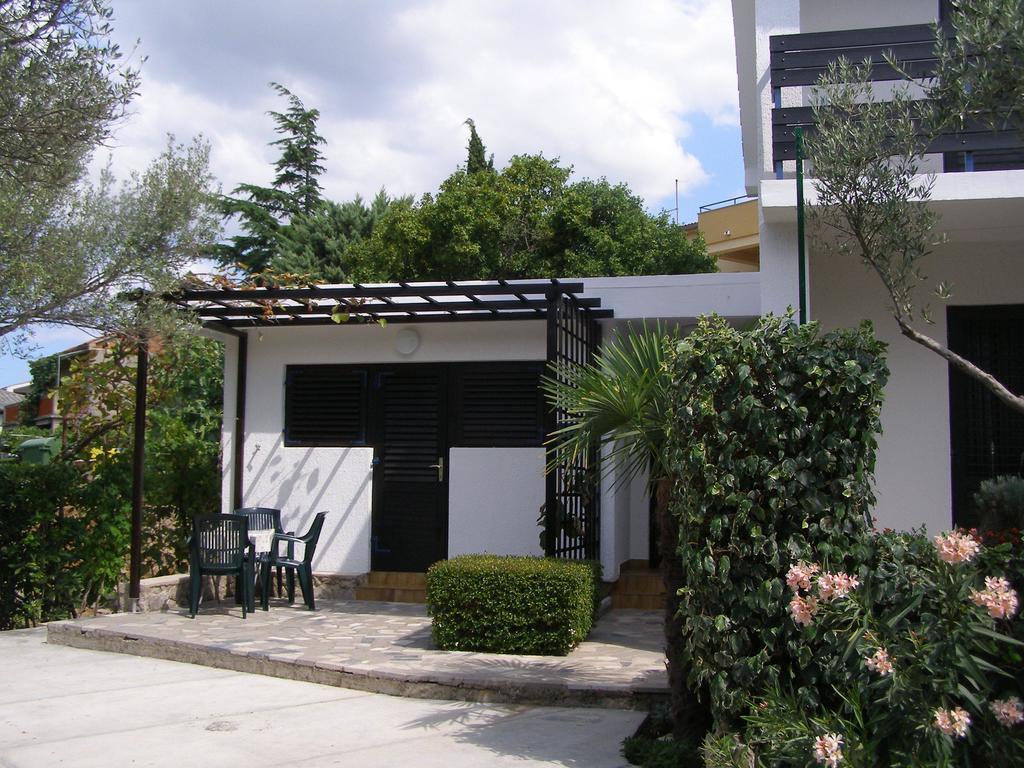 Apartments Dunoti Krk Town Camera foto