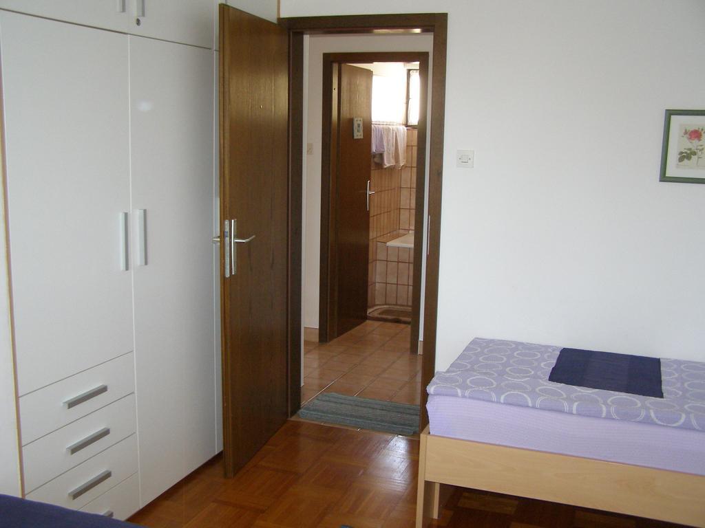 Apartments Dunoti Krk Town Camera foto